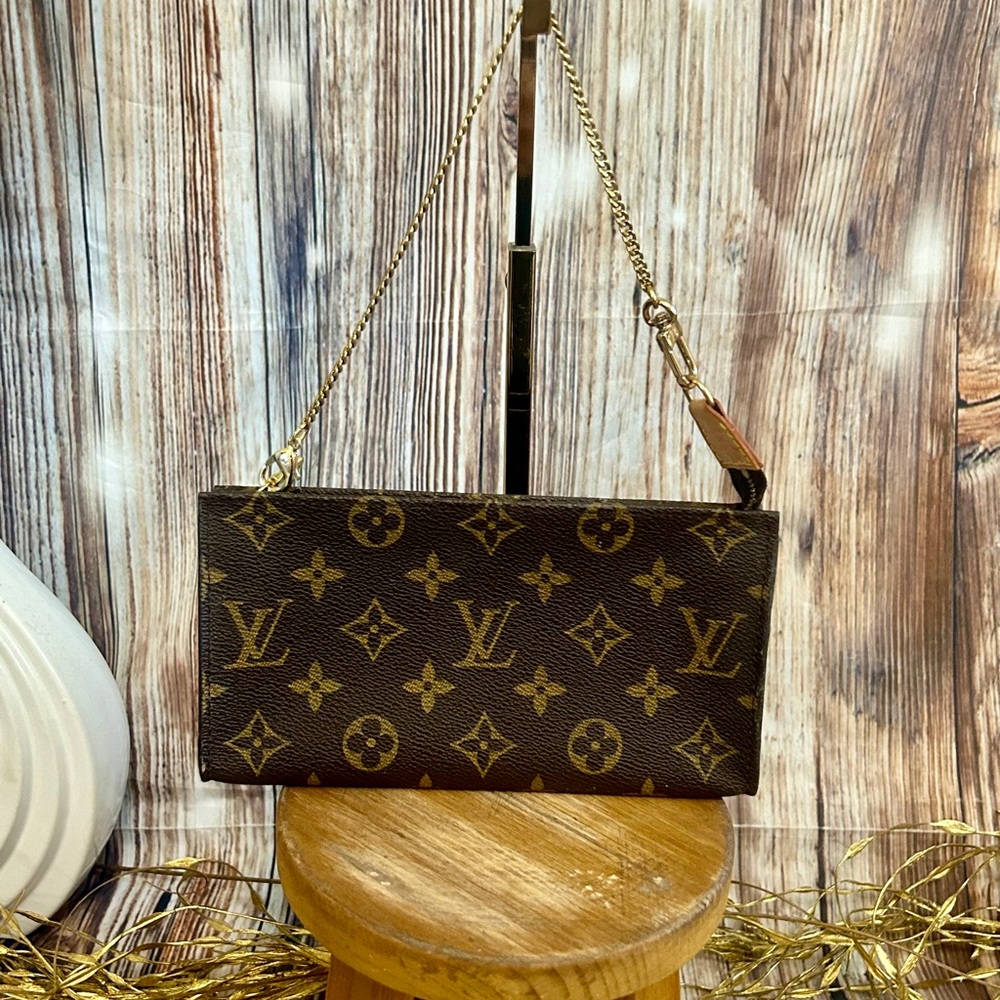 Authentic Louis Vuitton Monogram Pouch